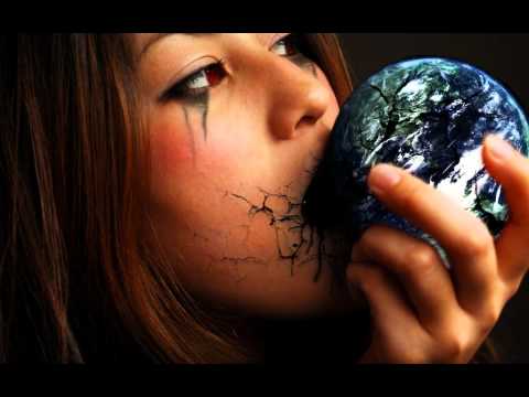 Aquasky - Small World (feat. Didjelirium)