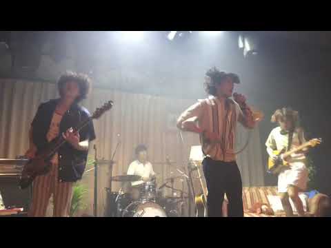 최정훈이 신나면 나도 신나