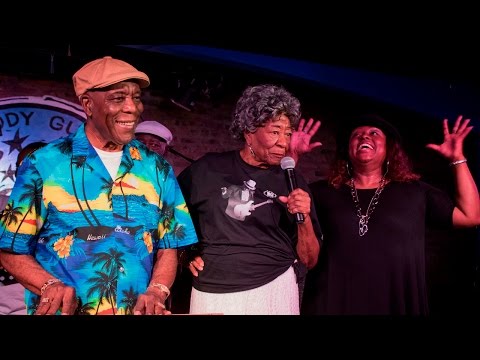 Buddy Guy's 89 year old sister Annie Mae steals the show