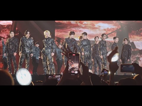 SEVENTEEN - HOT + CHEERS + WORLD + DON QUIXOTE | Live at GOLDEN DISC AWARDS | FANCAM