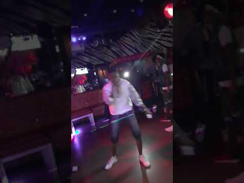 EL DIABLO FEAT LIL DJIKA FLOW