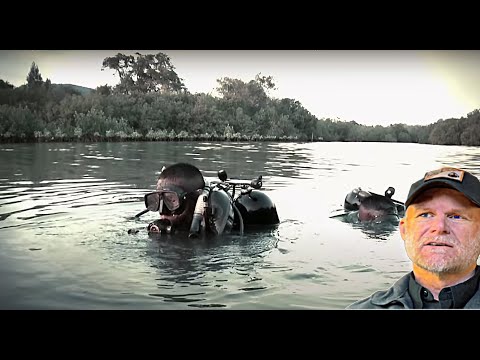 US Marine Reacts to Royal Thai Marine Corps Training