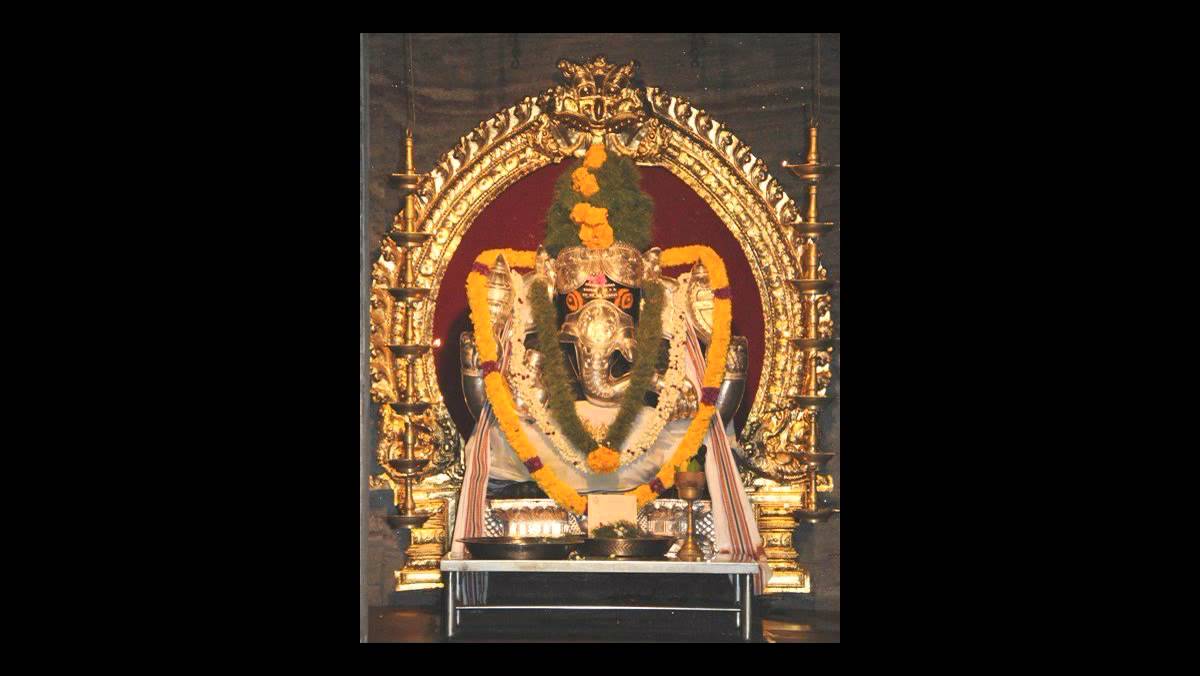 Vinayagane Vinay Lyrics  | devotional