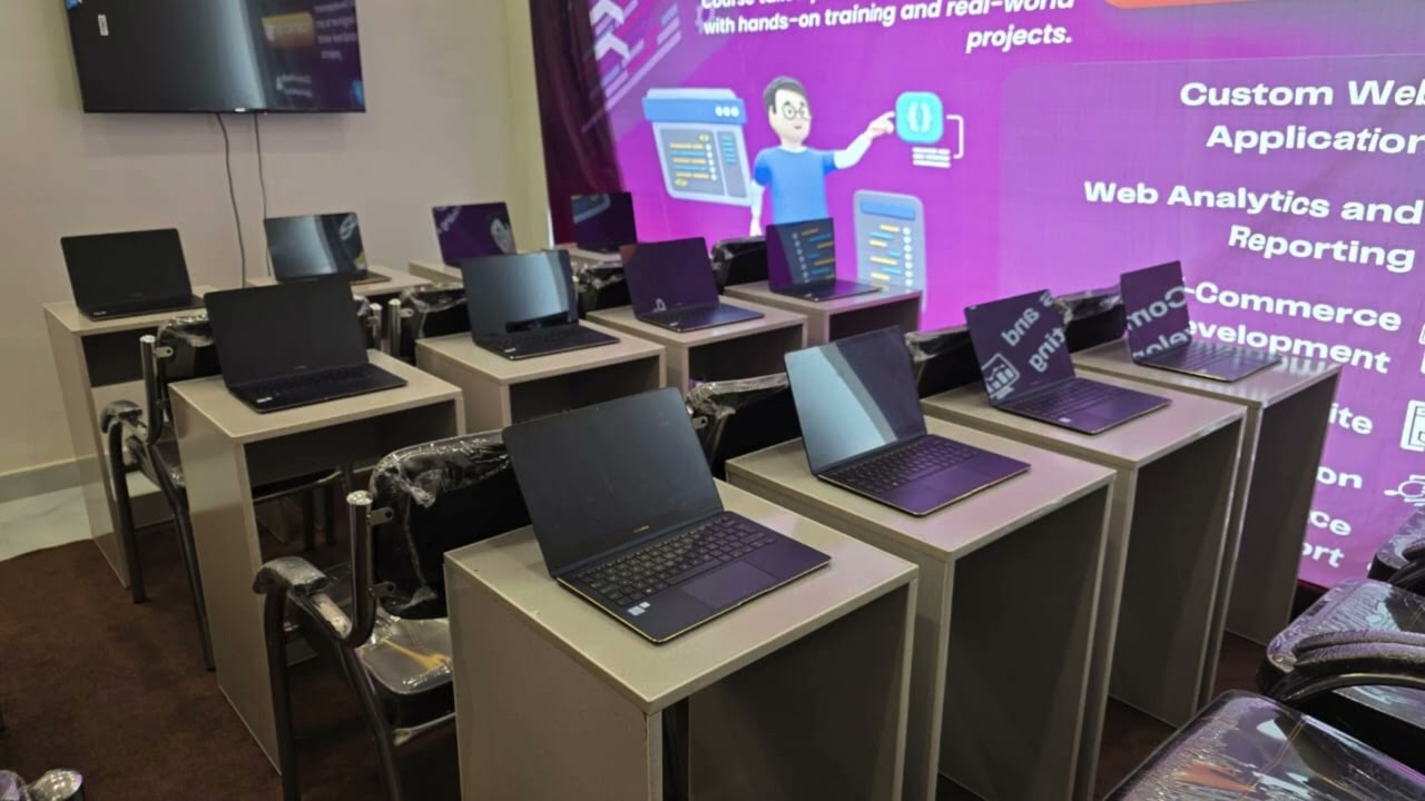 Digital Edge Solutions is a leading provider of innovative IT solutions, services, and training.