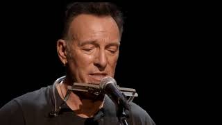 Bruce Springsteen - introducerar "My Father's House"