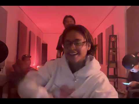 Downtown Q' - Ang Pagmamahal feat. Hev Abi, gins&melodies