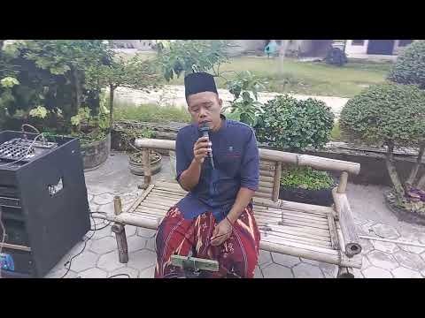 SEJADAH MERAH.MEI ANNISA.(cover by kang towi)