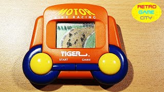 TIGER Electronics / MOTOR BIKE RACING / LCD Game / 1996