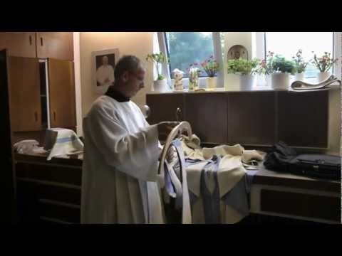 Maria Frieden hinter den Kulissen: Küster