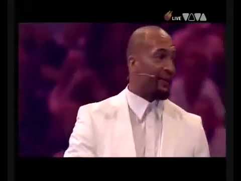 🚫THROWBACK🚫 : SIDO gewinnt den Comet 2009 für den besten Song