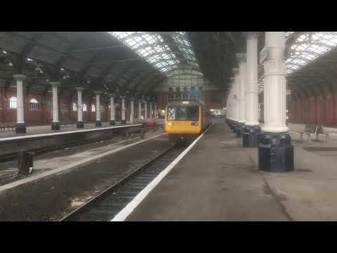 142063 at Darlington working the 5K01 Darlington to Stockton