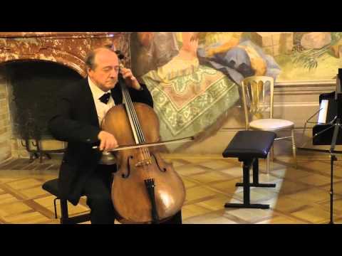 Cello Suite No.1 - Menuet (Bach BWV 1007) Miklós Perényi