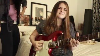 Brad Paisley - Sleepin&#39; On the Foldout Guitar Solo - Arielle