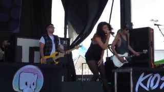 We Are The In Crowd - Never Be What You Want Live at Vans Warped Tour 2014