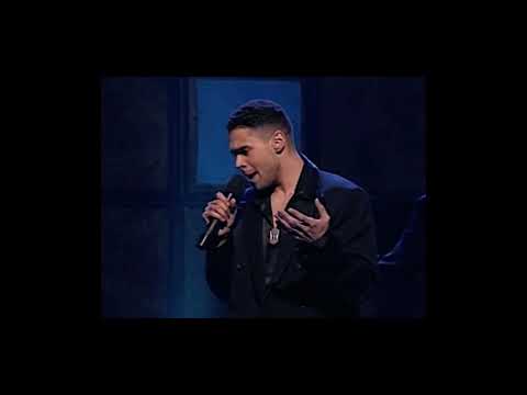 Az Yet - Hard To Say I’m Sorry LIVE at the Apollo 1997