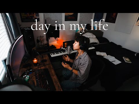 Day In The Life Of An 18 Year Old Singer/Songwriter