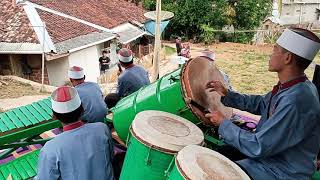 Download lagu Sholawat versi kupuja puja mp3