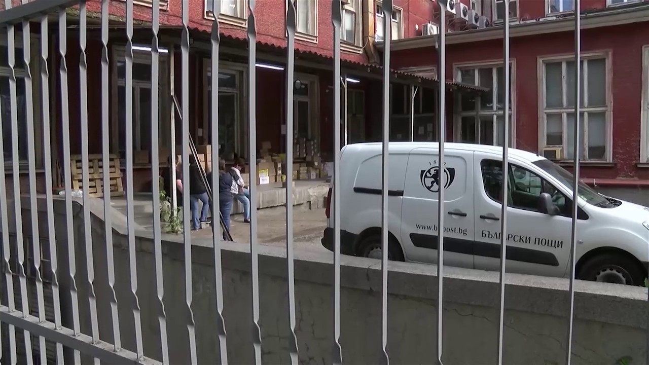 Четирима са арестувани за обира в хасковската поща