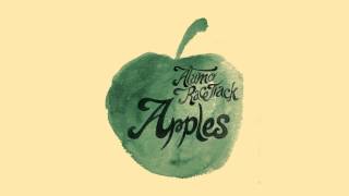 Alamo Race Track - Apples