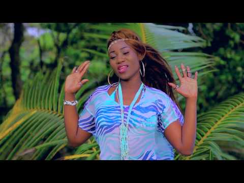 claudia bakisa - clin d'oeil