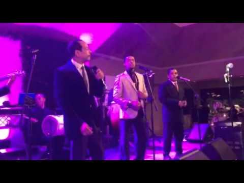 JOSSIE ESTEBAN Y LA PATRULLA 15   UN HOMBRE BUSCA UNA MUJER   EN VIVO