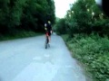 Oruzjem protiv otmicara - Na biciklu 