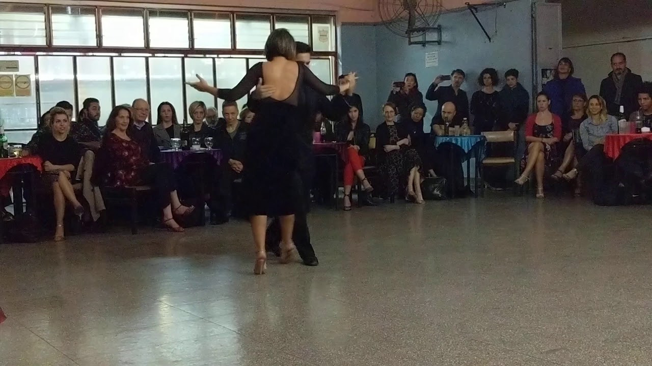 Virginia Pandolfi & Jonatan Aguero: Mujercitas 2019 - No me estraña