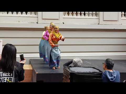 Caraka Seni Performed Tari Piring at Cuba Dupa 2018