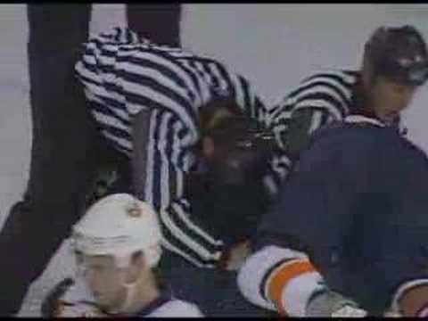 Tim Jackman vs Ethan Moreau