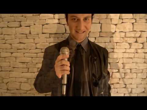 Saturn Magic -Hot Microphone by Amazo Magic - Trick