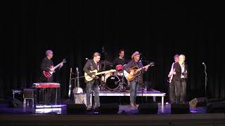 Rockin' Around the Christmas Tree -  Dre Anders & The Gibson Brothers