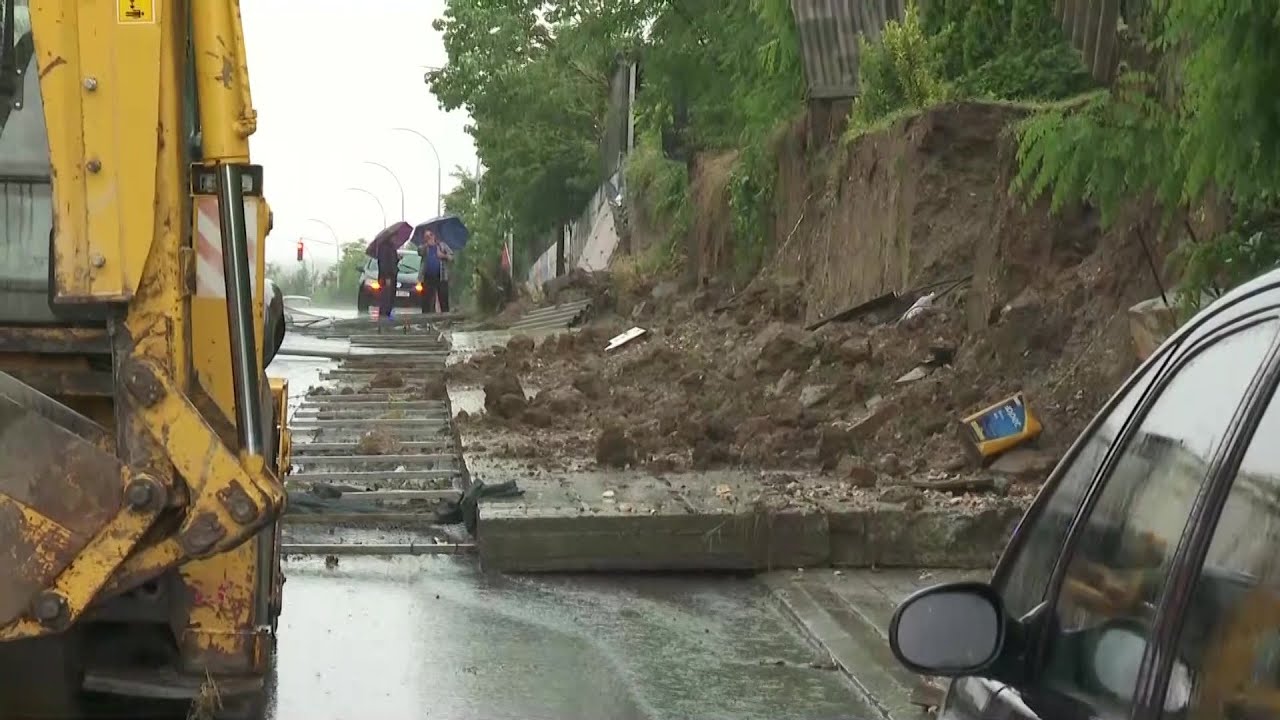 Потпорен ѕид се урна во скопска Пинтија, загрозени неколку куќи