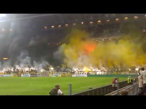 AIK:s tifo in second half. AIK - DIF 10/8- 2015