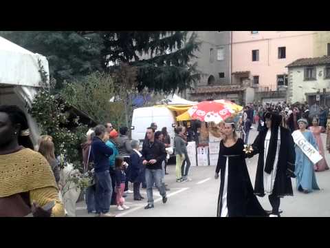 sassetta corteo medievale Pandorabijoux
