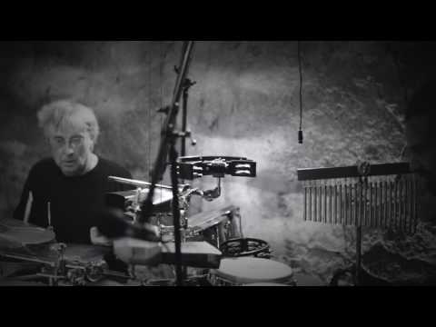 FRIENDS 5.0 - A Tribute to Classic Breaks - The Incredible Bongo Band - Apache