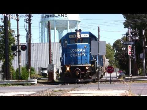 HD: Conrail Quality GP40-2 #4428 with Perfect Leslie RS3L Horn