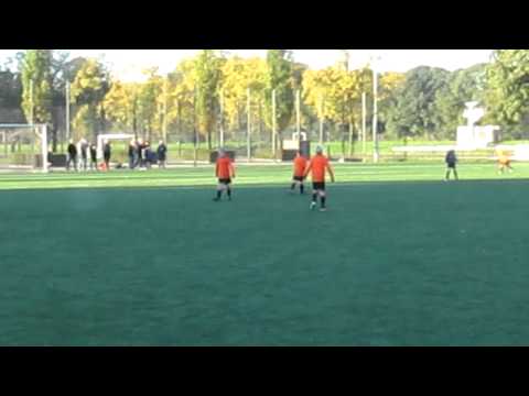 2011_10_15 F2 tegen PVC doelpunt