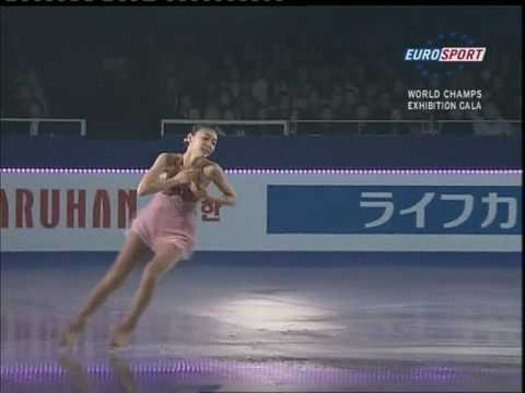 Yuna Kim 2006~2007 Worlds Gala - Reflection