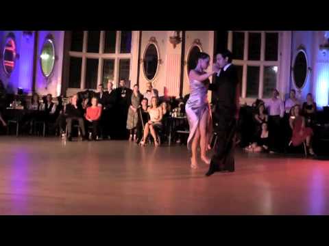 David & Kim Benitez - Zum (Live Music By Tango Siempre