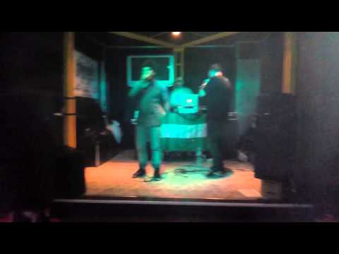 TOCHA PRO +ANTUAN (THE COMBO)ORGULLO Y FAMILIA+ MEDIA LUNA