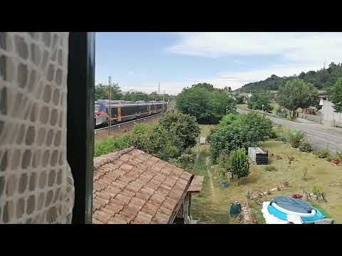 Regionale 2885 Piacenza Genova Brignole (leggermente in ritardo)