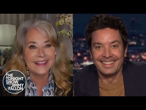 Lorraine Bracco在意大利用1歐元買了一棟房子。 (Lorraine Bracco Bought a House in Italy for 1 Euro)