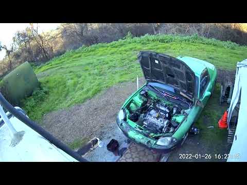 Time lapse: Honda DelSol engine install