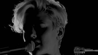 The Guthrie Sessions at HDSA with Betty Who: Silas