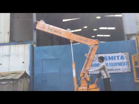 Battery Operated Floor Crane