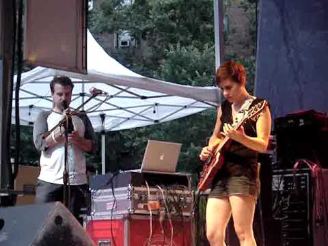 10/16 Kaki King - Doing The Wrong Thing (pt. 1)