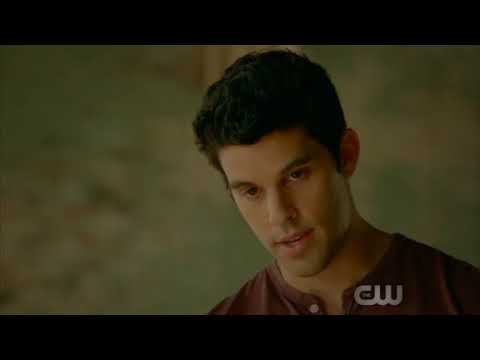 The Originals 5x02-Marcel questions Henry