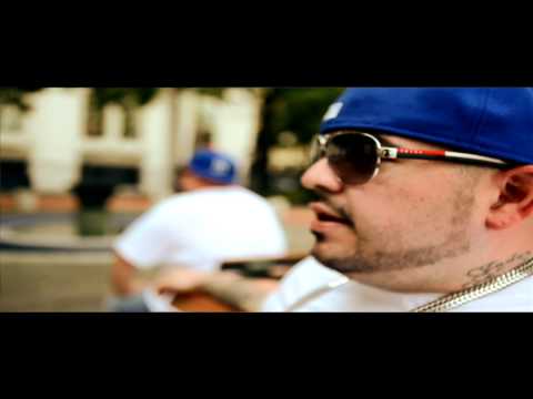 Im Really Living It - Poe Rilla