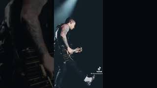 Synyster Gates Hail To The King live