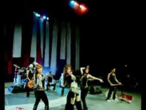 Lepas Kontrol - Nita Talia